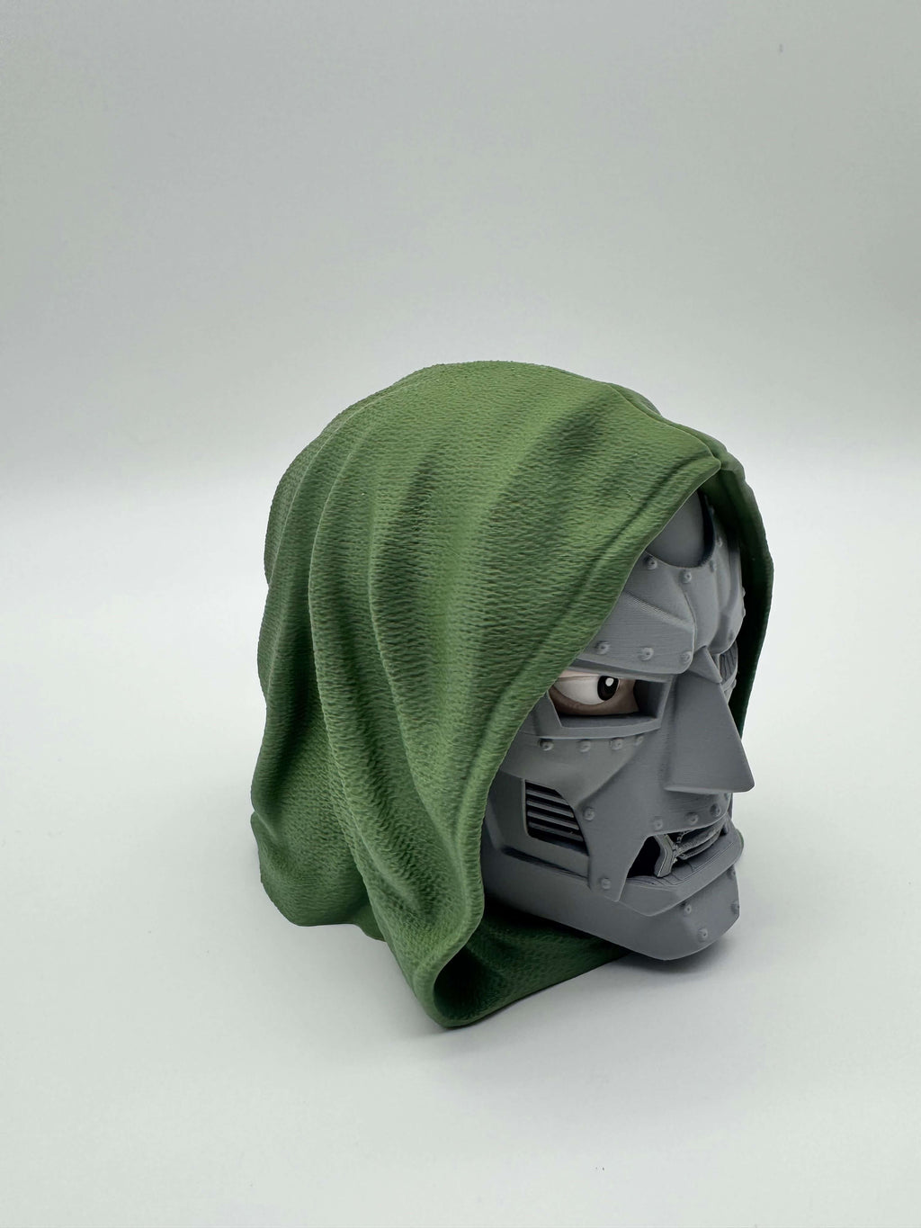 Doctor Doom MTG Commander Deck Box | Marvel TCG Magic The Gathering Card Holder
