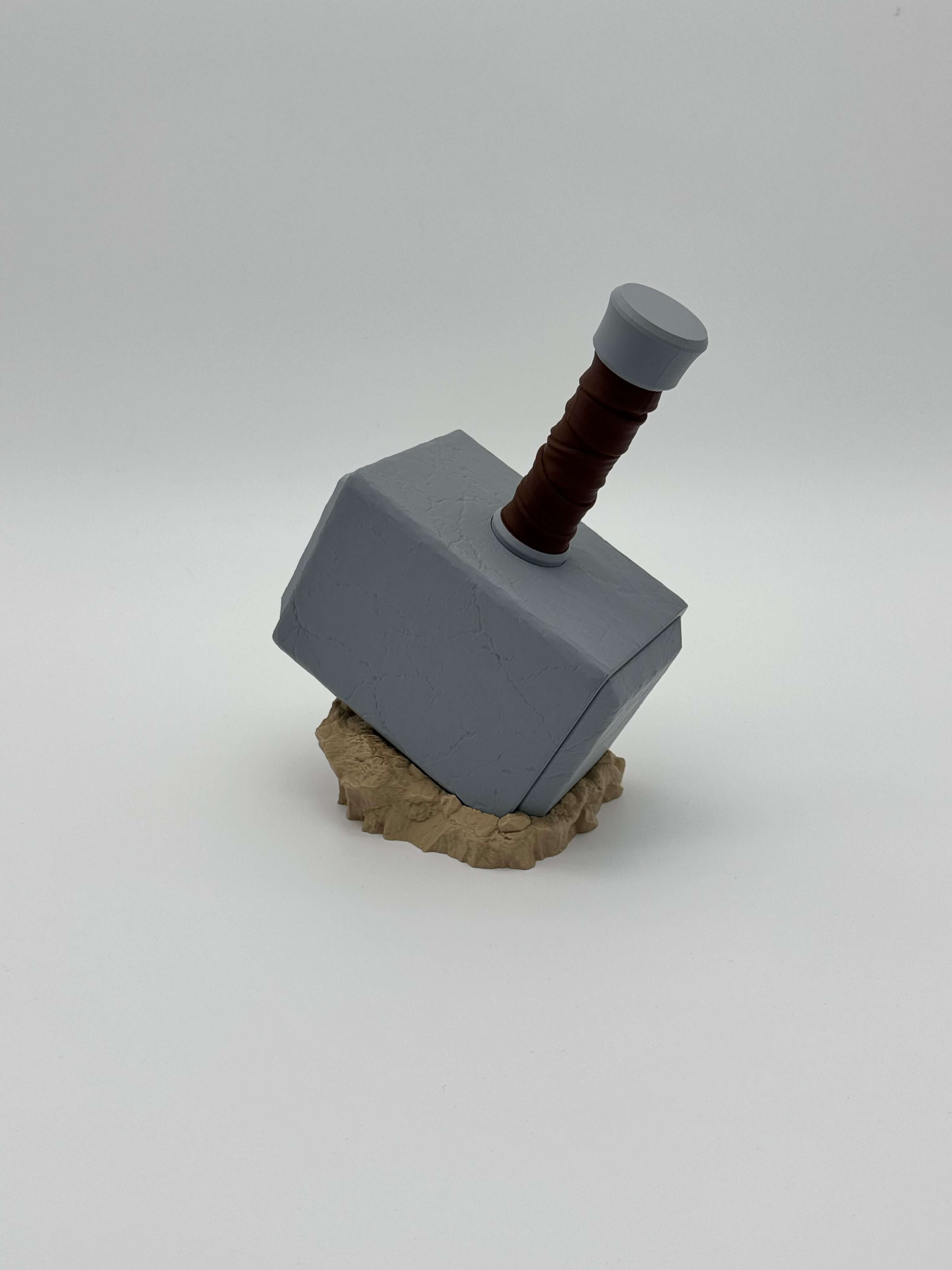 Thor's Hammer MTG Commander Deck Box | Marvel TCG Magic The Gathering Card Holder