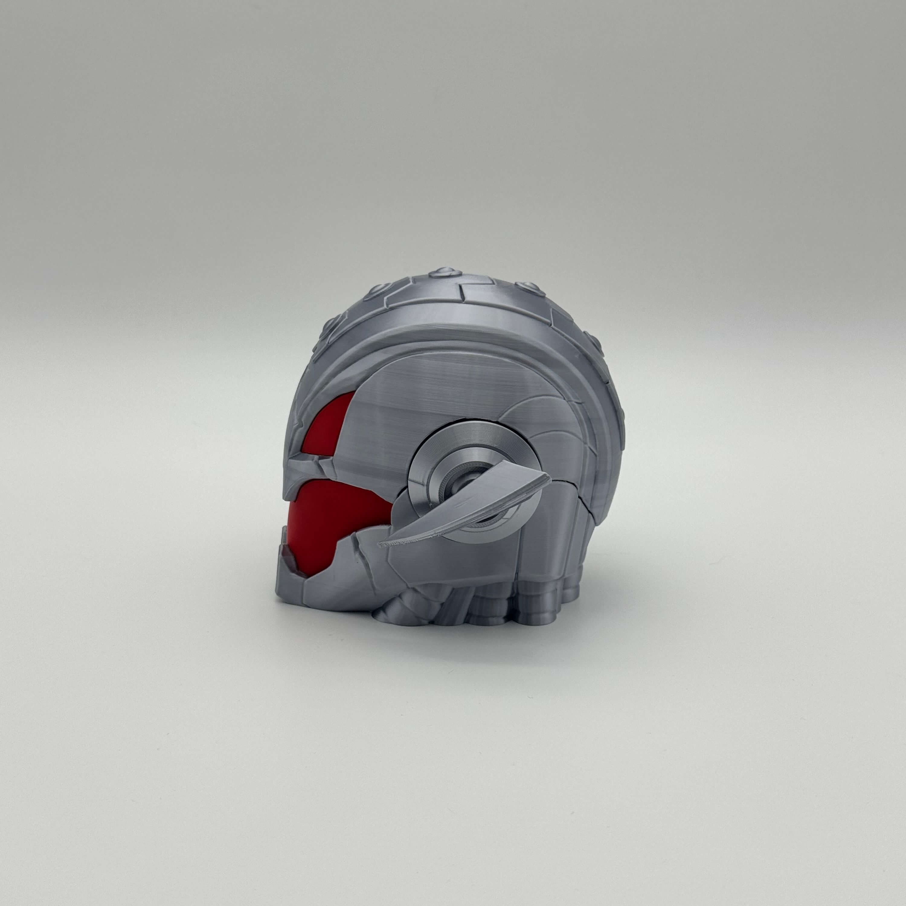 Ultron MTG Commander Deck Box | Marvel TCG Magic The Gathering Card Holder