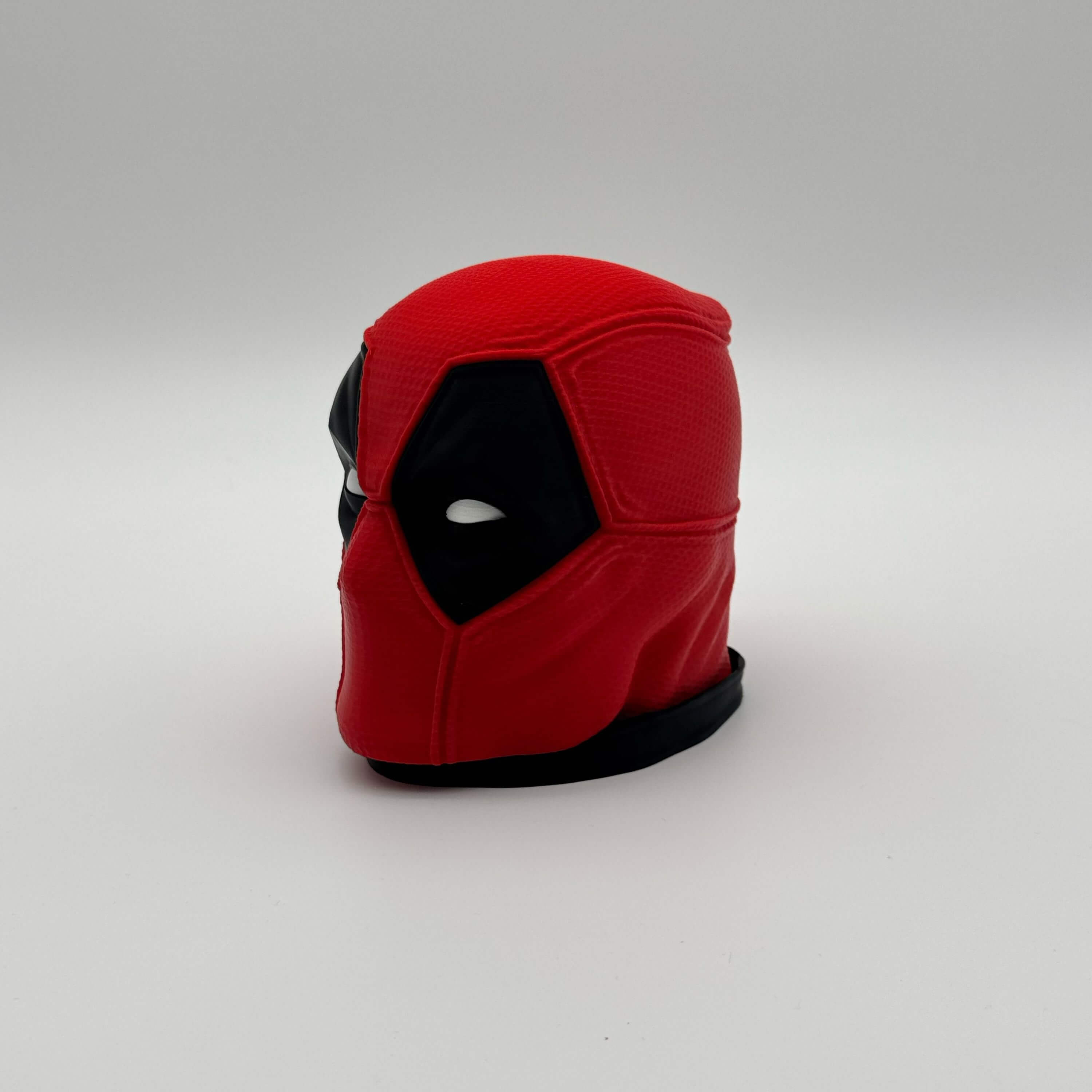 Deadpool MTG Commander Deck Box | Marvel Inspired TCG Magic The Gathering Card Holder
