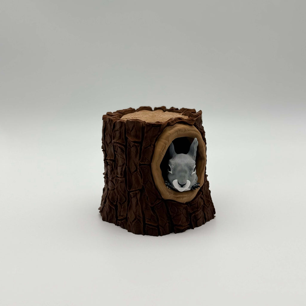 Squirrel Tree Trunk MTG Commander Deck Box | Magic The Gathering Card Holder