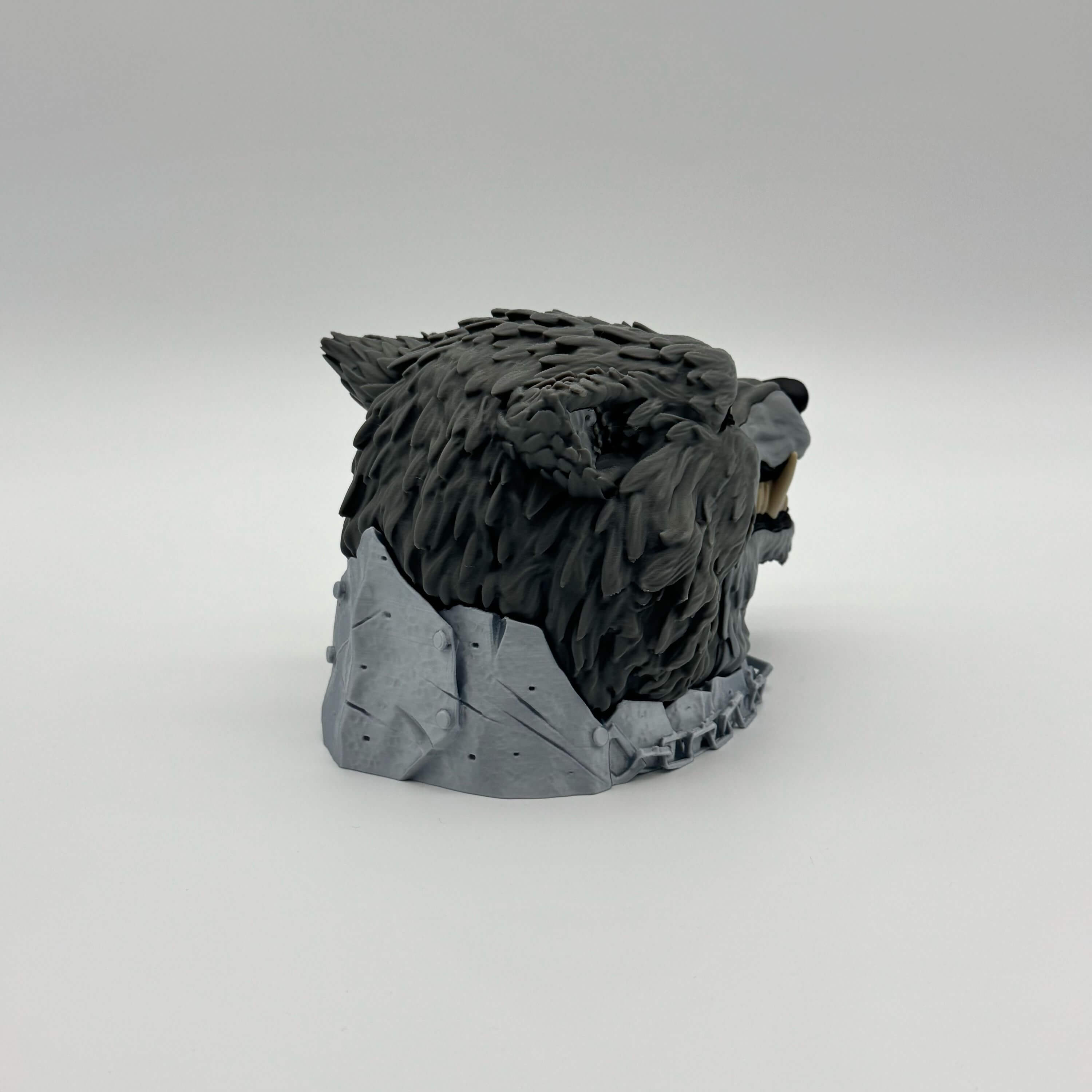 Wolf MTG Commander Deck Box | Fantasy Magic The Gathering TCG Card Holder | White or Battle-Scarred