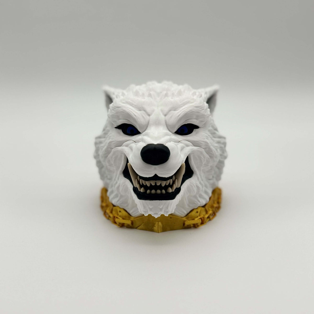 Wolf MTG Commander Deck Box | Fantasy Magic The Gathering TCG Card Holder | White or Battle-Scarred