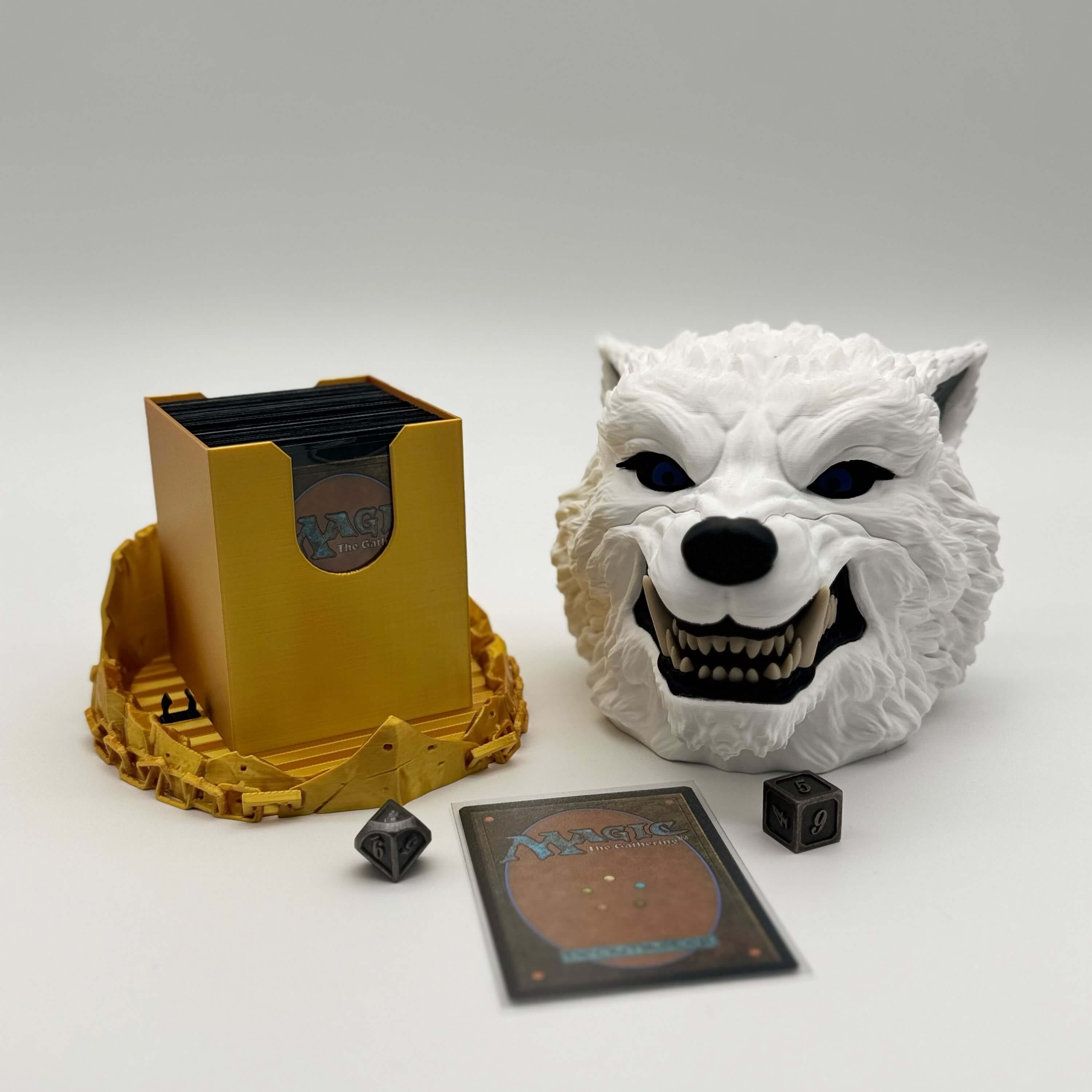 Wolf MTG Commander Deck Box | Fantasy Magic The Gathering TCG Card Holder | White or Battle-Scarred