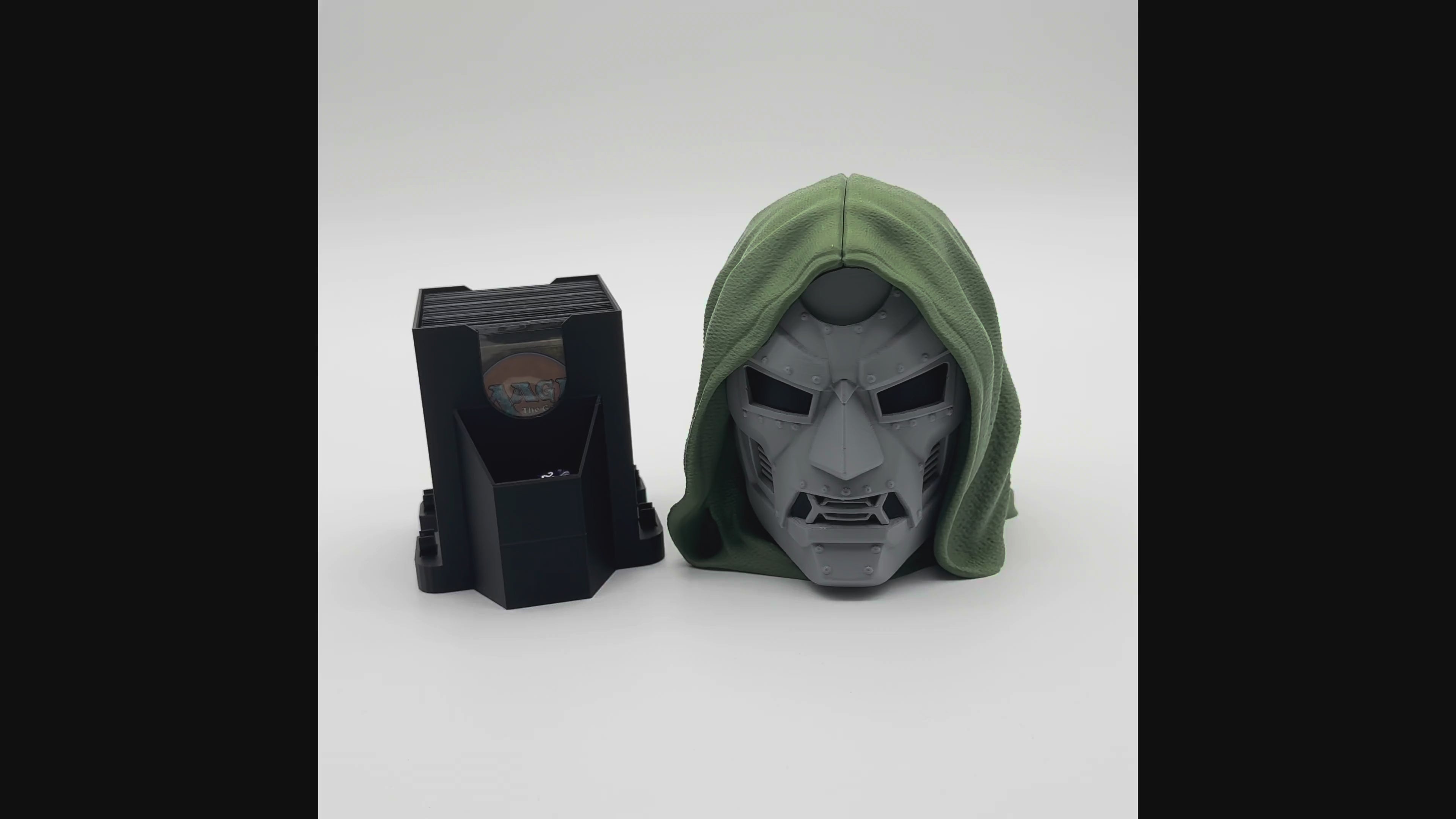 Doctor Doom MTG Commander Deck Box | Marvel TCG Magic The Gathering Card Holder