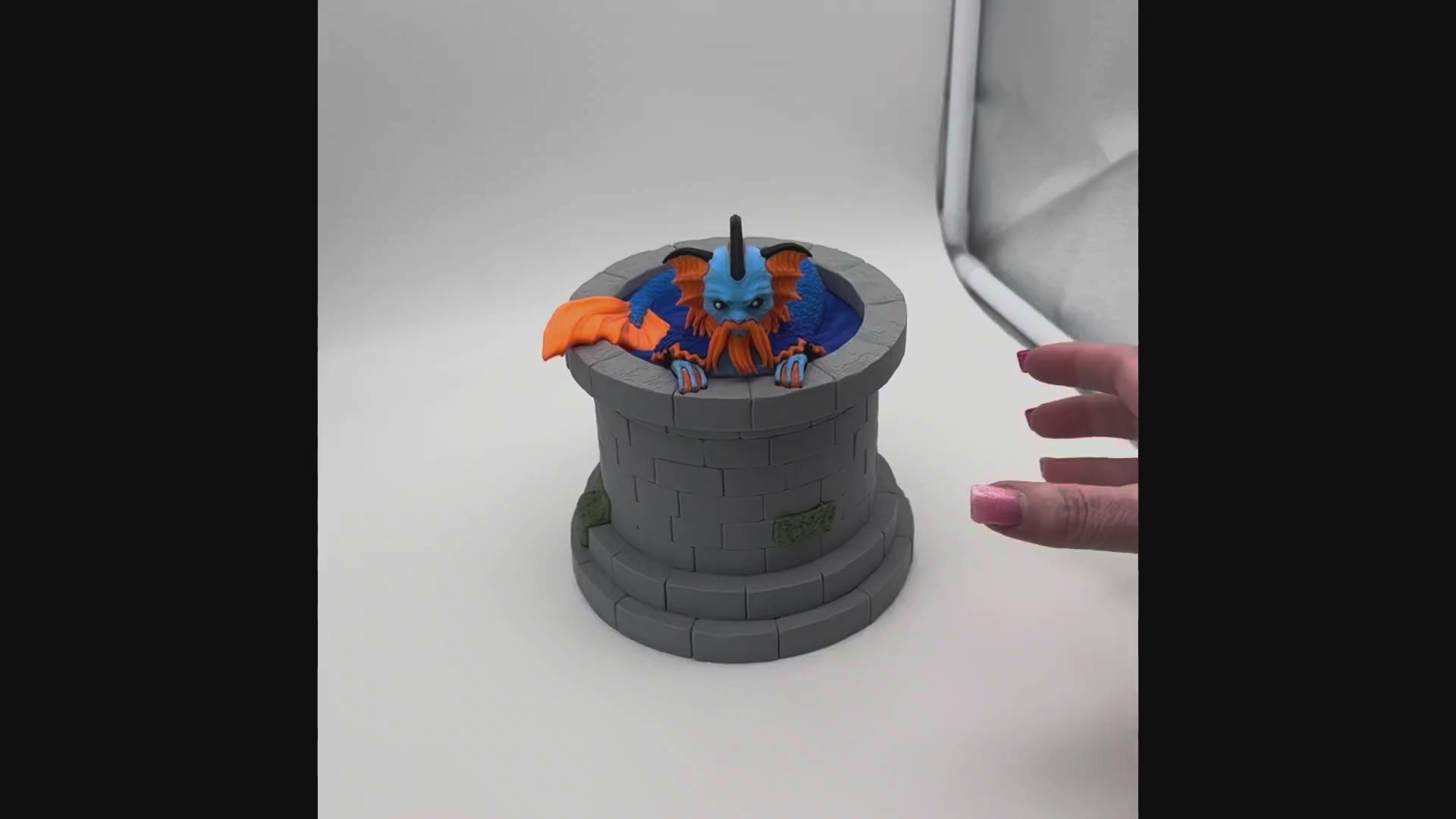 Well Guardian MTG Commander Deck Box | Lorwyn Inspired Magic The Gathering Card Holder