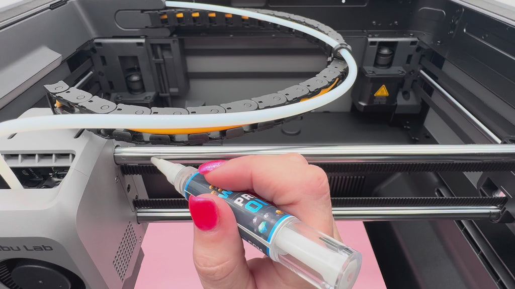 3D Printer Precision Oil Pen | Brush Tip Lubricator for Linear Rails, Rods & Lead Screws | Clean Machine Maintenance | Refillable Applicator