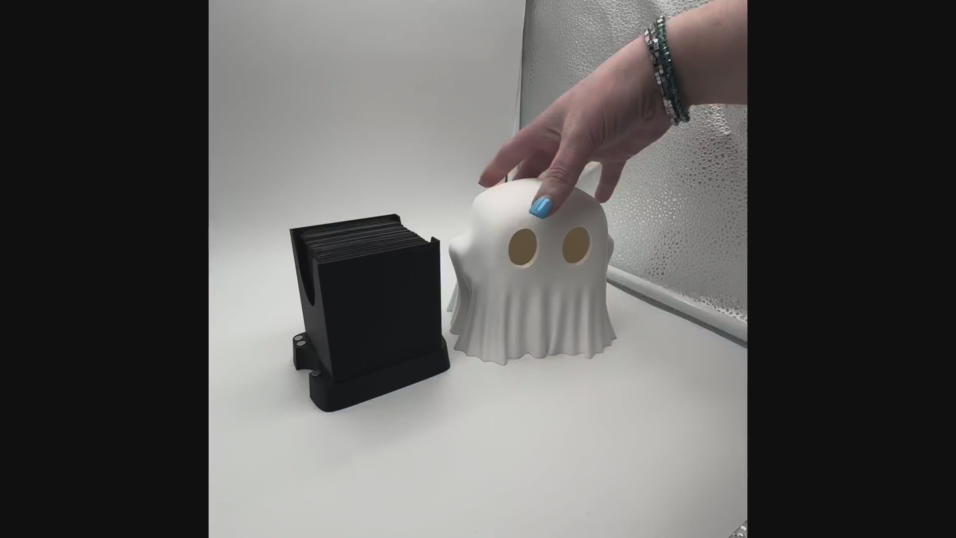 Spooky Ghost MTG Commander Deck Box | Halloween Inspired Magic The Gathering Card Holder