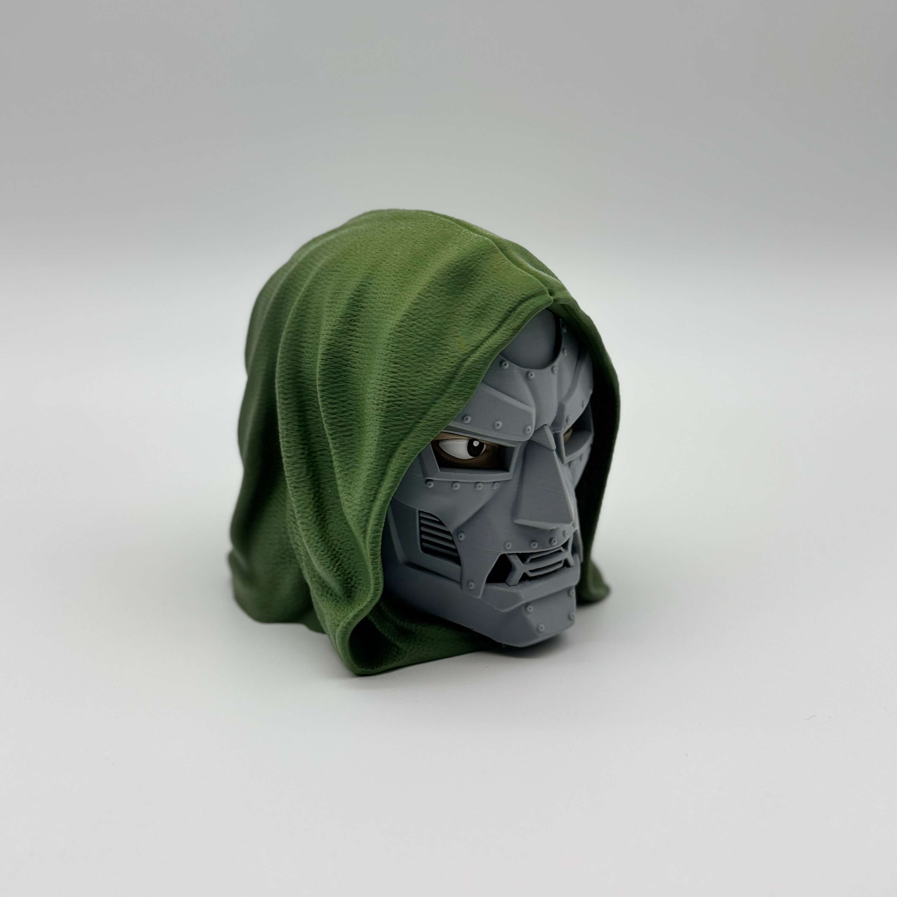 Doctor Doom MTG Commander Deck Box | Marvel TCG Magic The Gathering Card Holder
